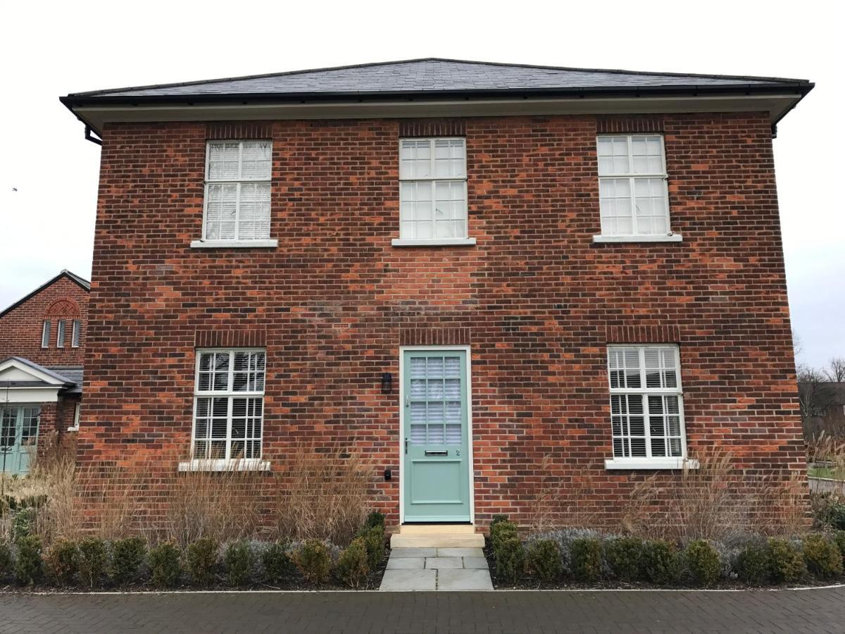 The Officers' Mess - The Garden Quarter Villa Bicester Exterior photo
